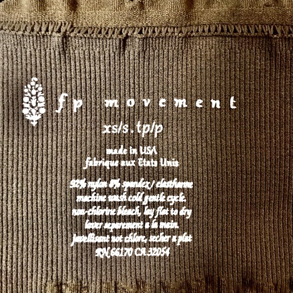 Free People Movement NWOT Limber Crop Top/Bra,XS/S - Picture 9 of 9